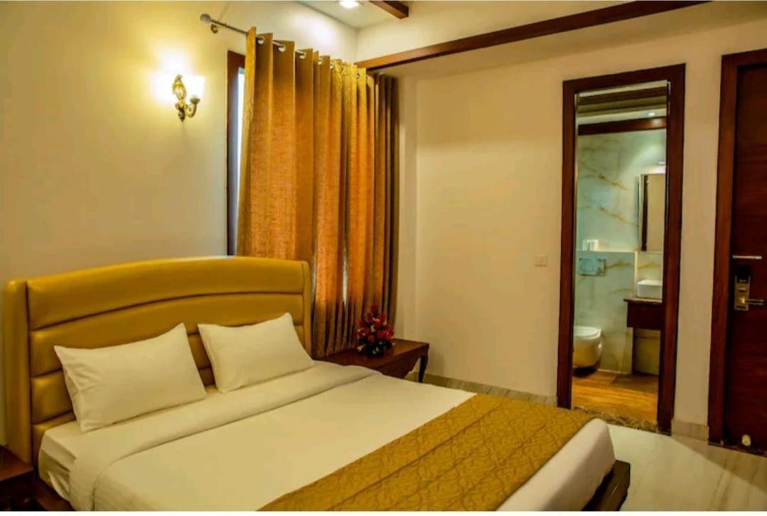 Hotel Agra Grande By Goyal Hoteliers Exterior photo